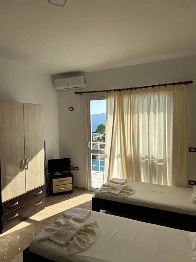 Blue Bay Apartments Sarande Exterior photo