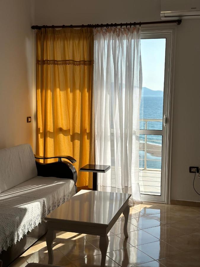 Blue Bay Apartments Sarande Exterior photo