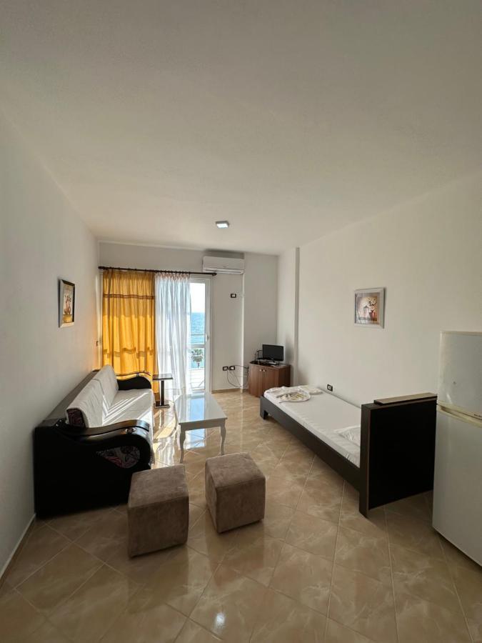 Blue Bay Apartments Sarande Exterior photo