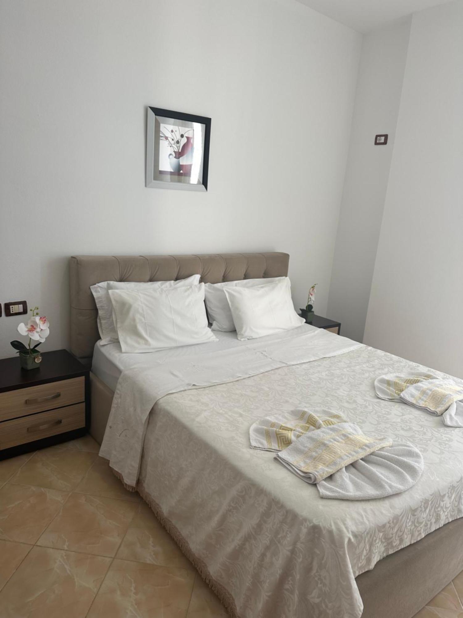 Blue Bay Apartments Sarande Exterior photo