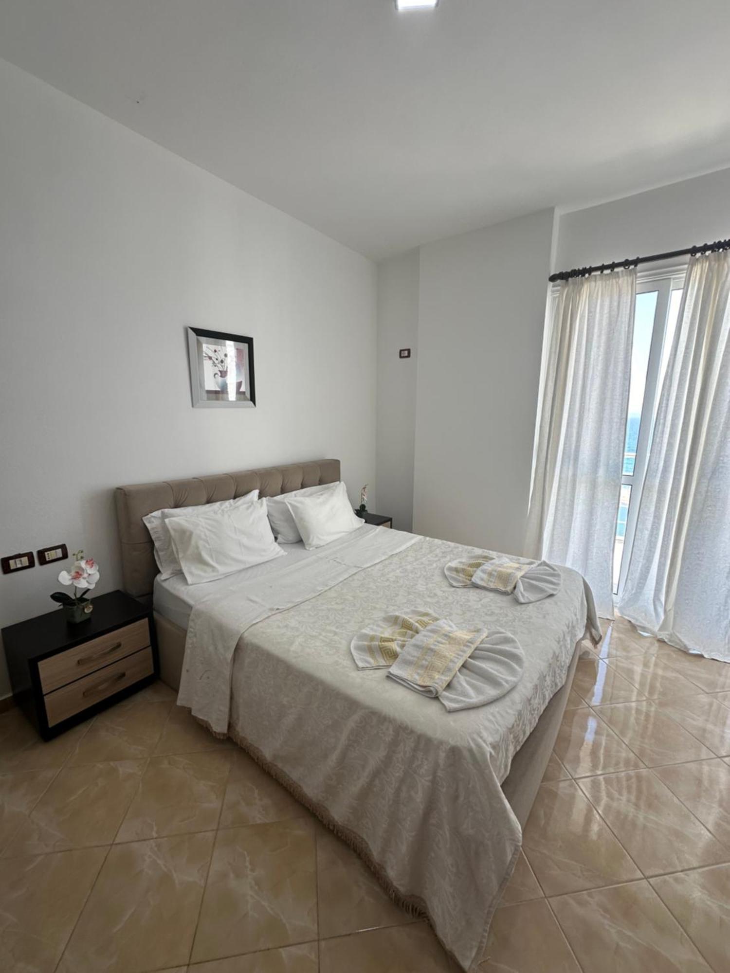 Blue Bay Apartments Sarande Exterior photo