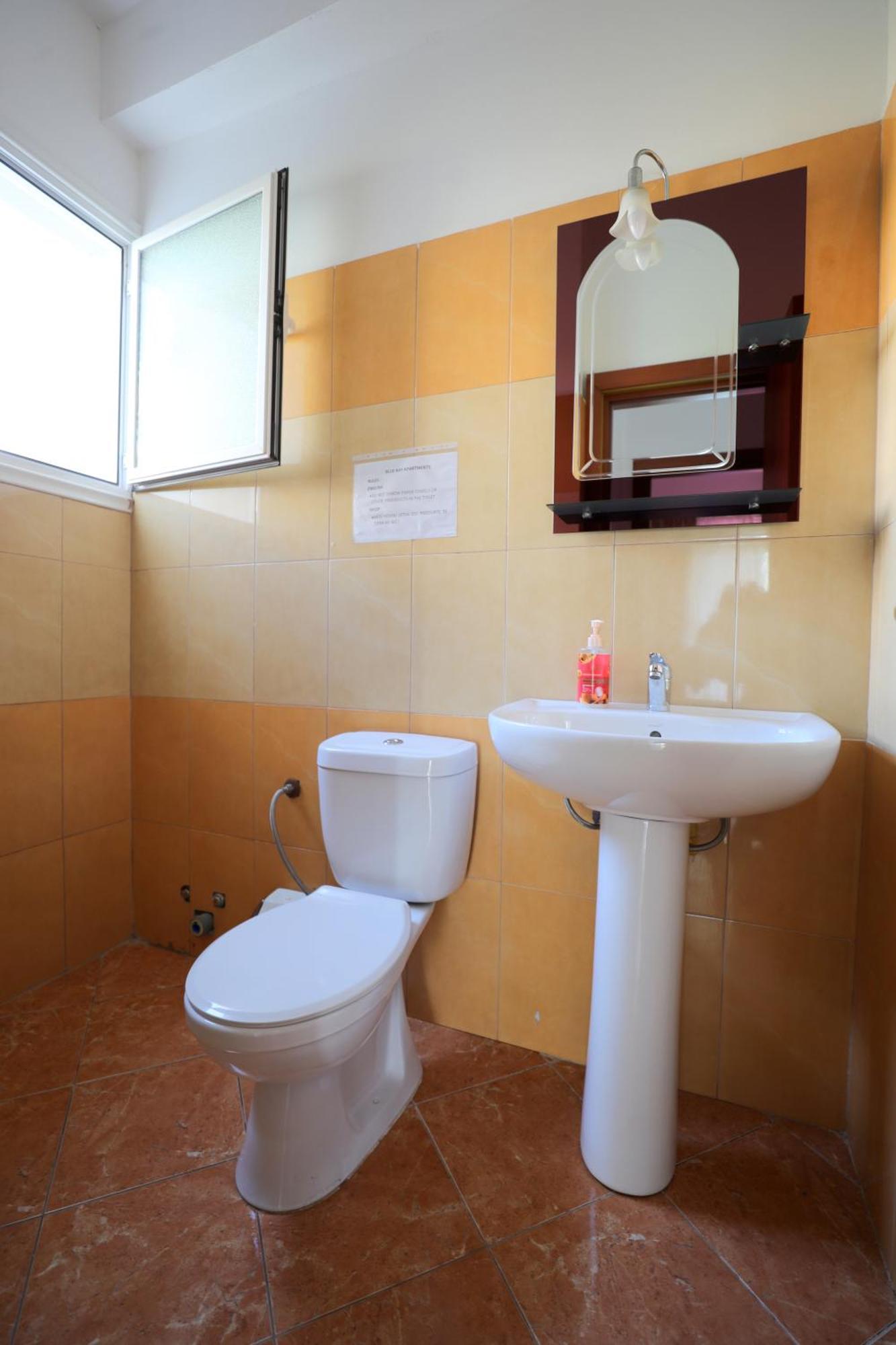 Blue Bay Apartments Sarande Exterior photo