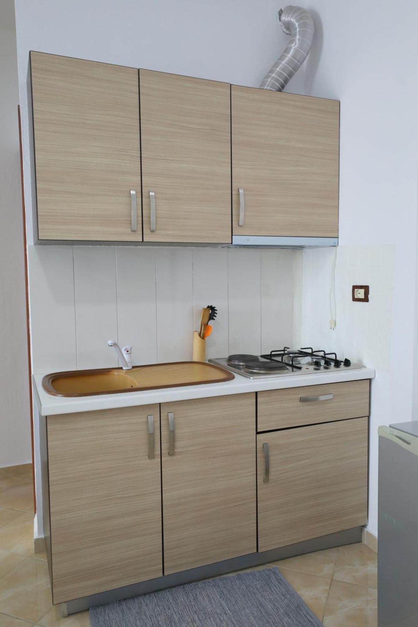 Blue Bay Apartments Sarande Exterior photo