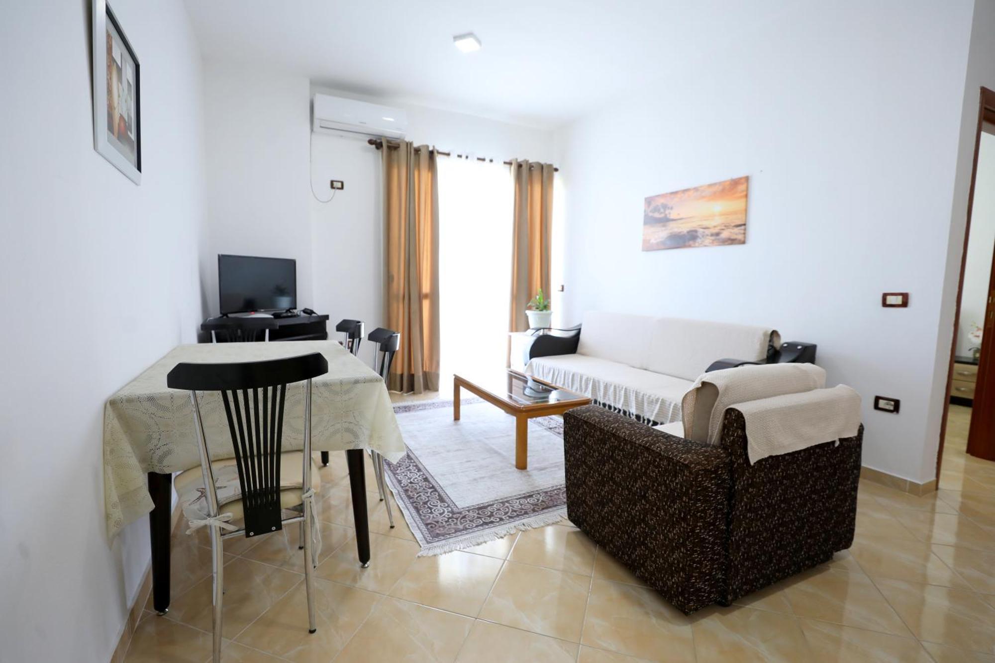 Blue Bay Apartments Sarande Exterior photo